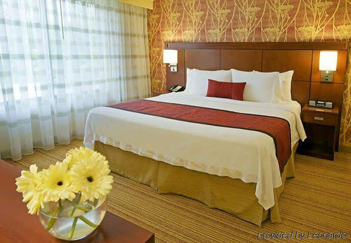Courtyard By Marriott Lafayette Hotel Екстериор снимка